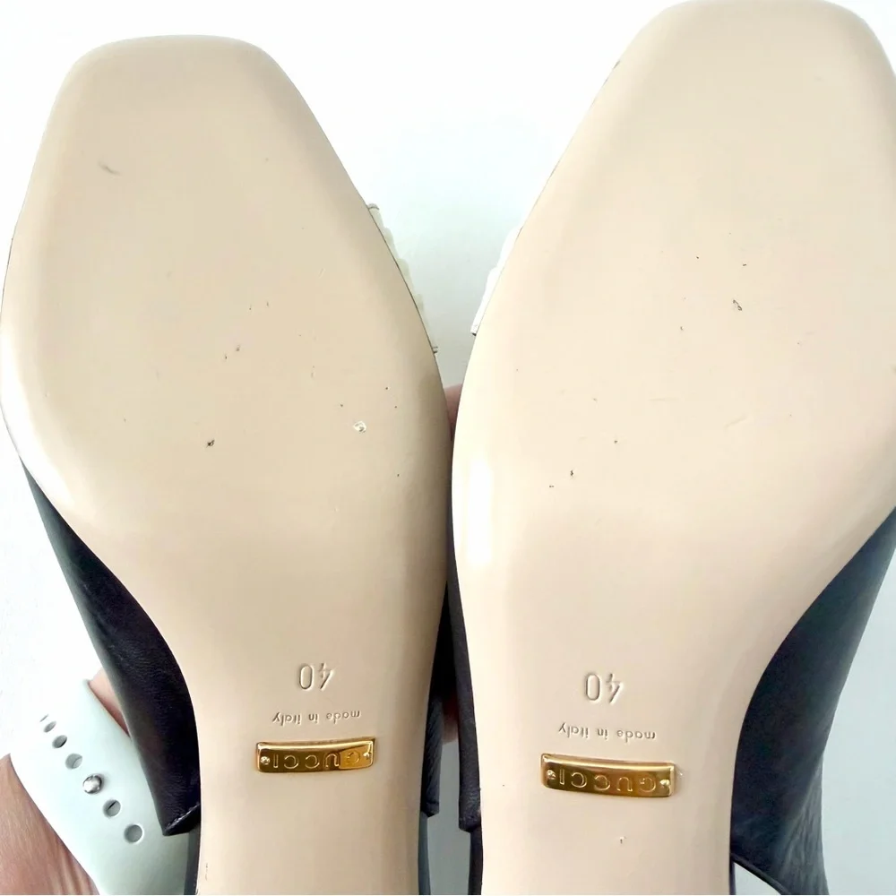 GUCCI || Usagi Half Moon Slingback Pumps Black Cream EU 40